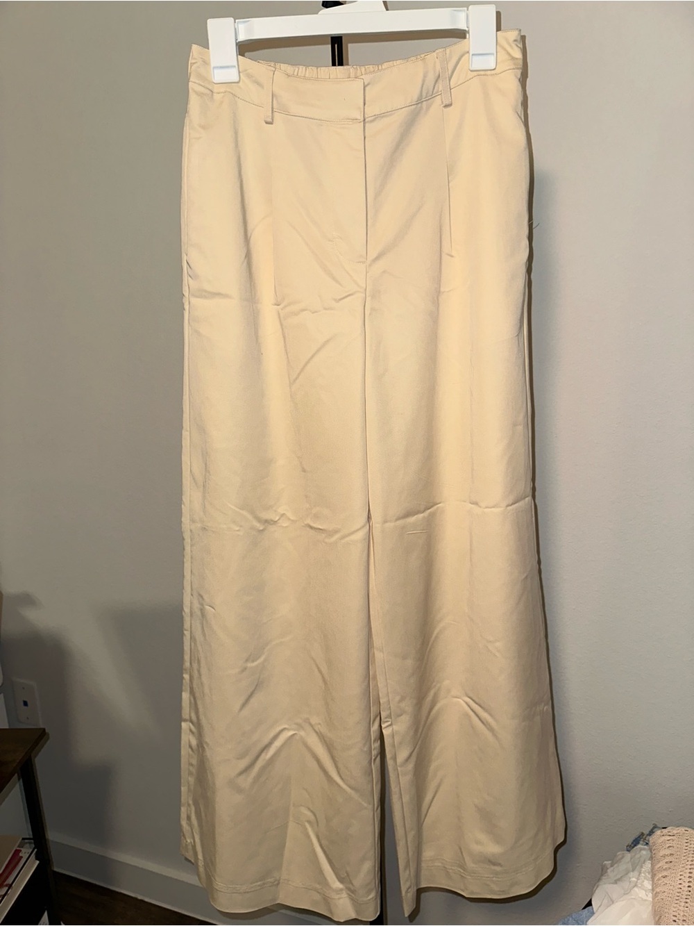 En Saison Cream Wide-Leg Pants